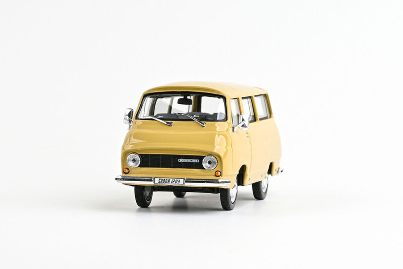 Abrex Škoda 1203 1:43 Písková Sahara 1974